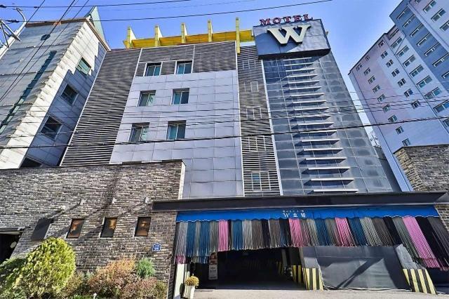 Songtan W Hotel Pyeongtaek Exterior photo